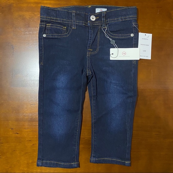 HP!🎉NWT🌟AG Jeans 3-Piece Hoodie, Tee, & Jeans Set - Picture 11 of 16